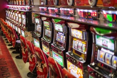 Live Fishing Arcade game interface showing fish pool and casting mechanics on mobile phone